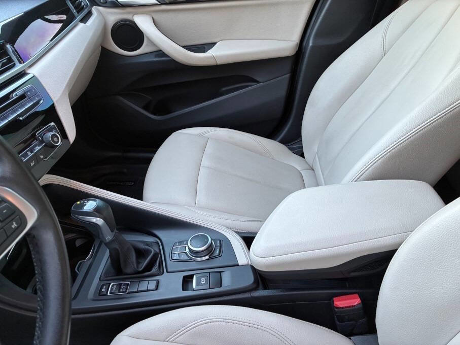 Used 2018 BMW X1 sDrive28i image 17