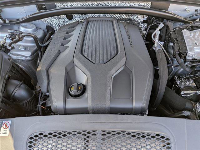 New 2025 Porsche Macan image 28