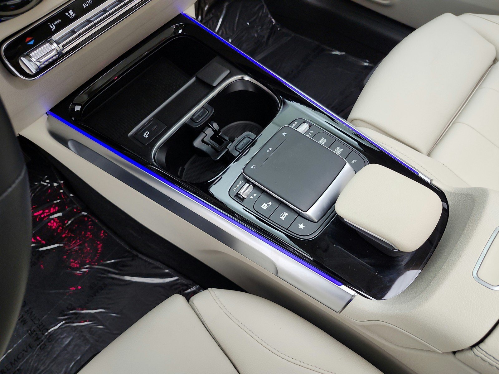 Used 2023 Mercedes-Benz GLB 250 image 11