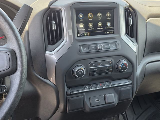 Used 2019 Chevrolet Silverado 1500 Custom Trail Boss w/ Custom Convenience Package AWD/4WD image 7