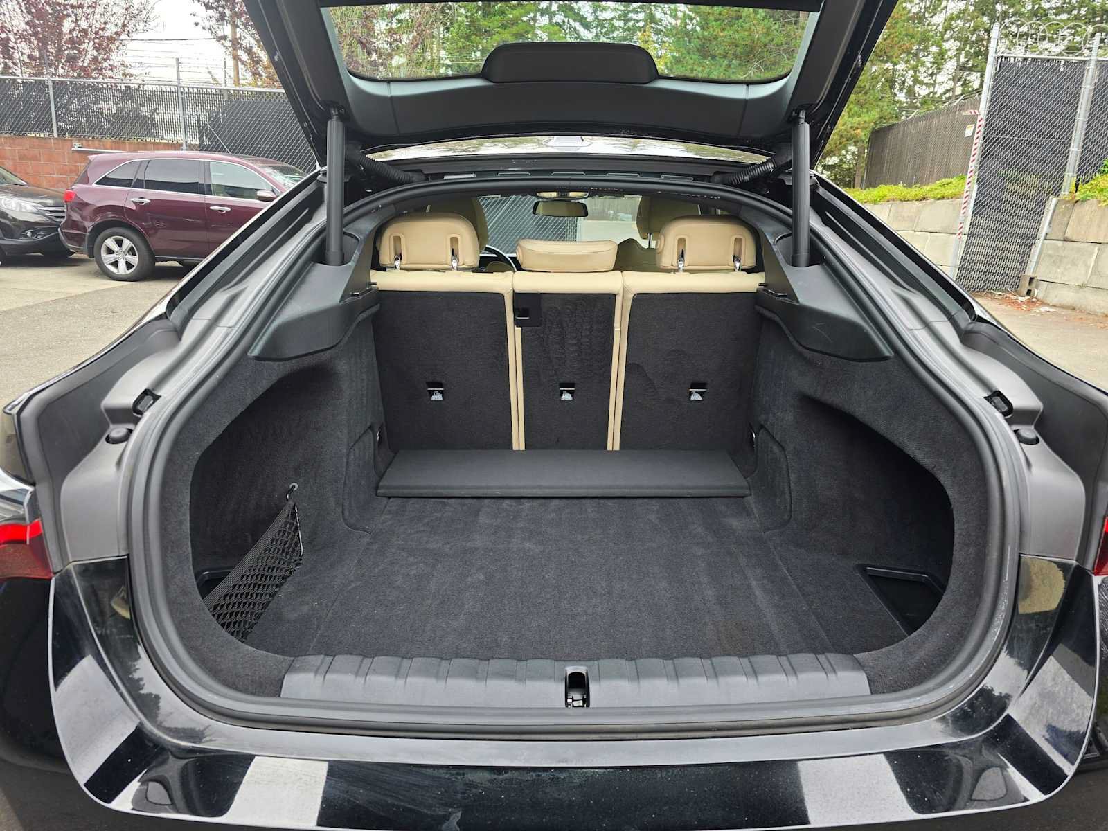 Used 2023 BMW i4 eDrive40 RWD image 14