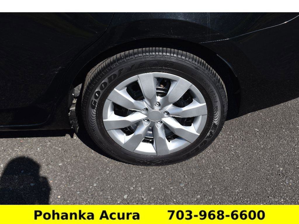 Used 2016 Toyota Corolla LE FWD image 35