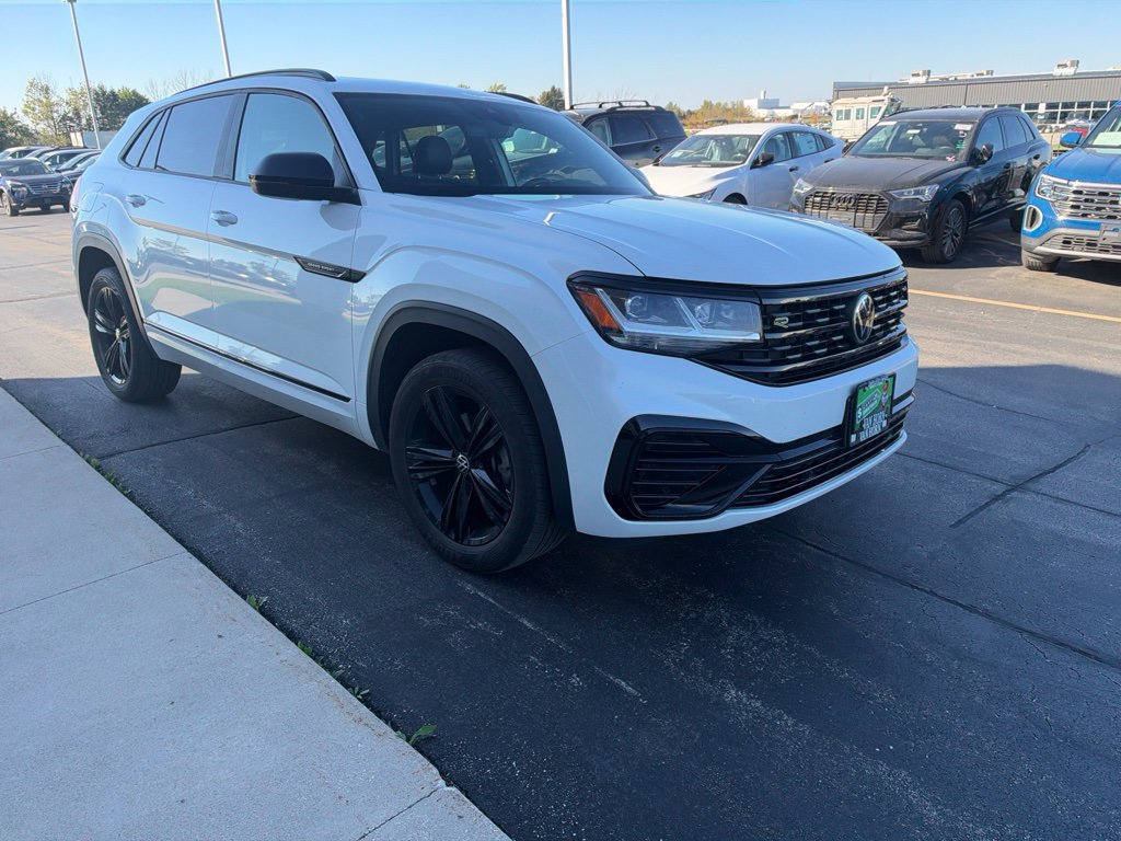 Used 2023 Volkswagen Atlas Cross Sport SEL R-Line AWD/4WD image 5