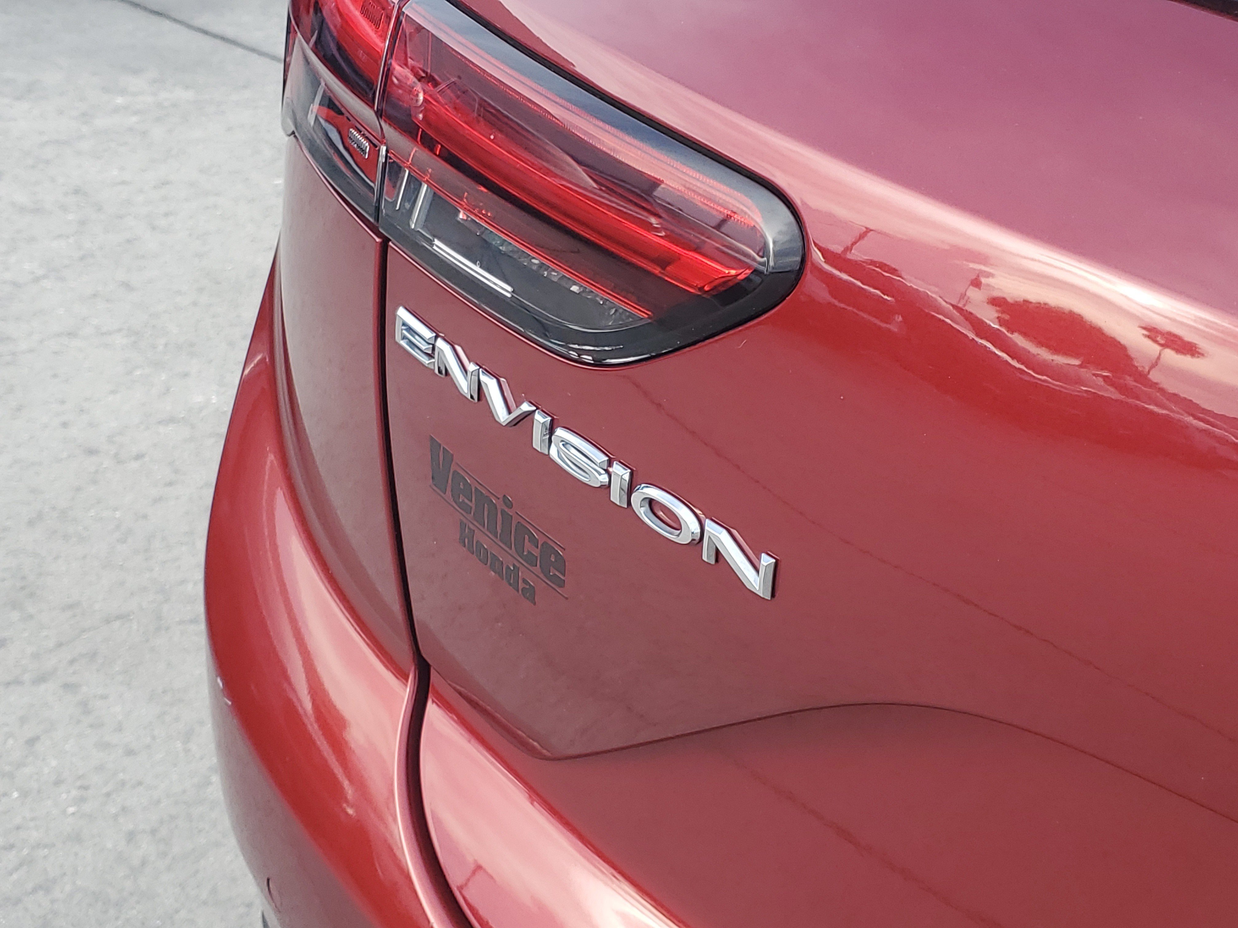 Used 2021 Buick Envision Essence w/ Technology Package I FWD image 9