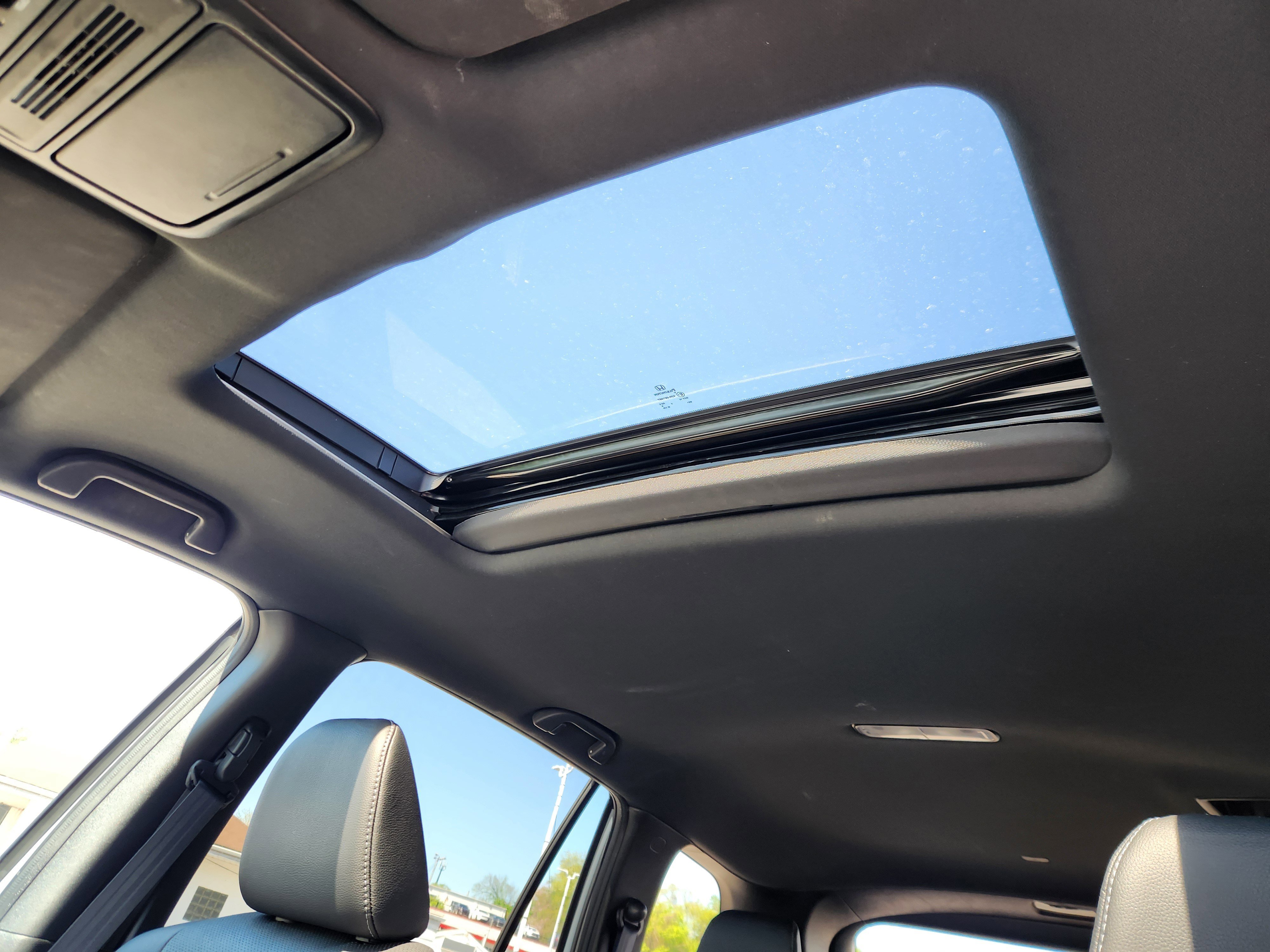 Used 2023 Honda Passport EX-L image 15