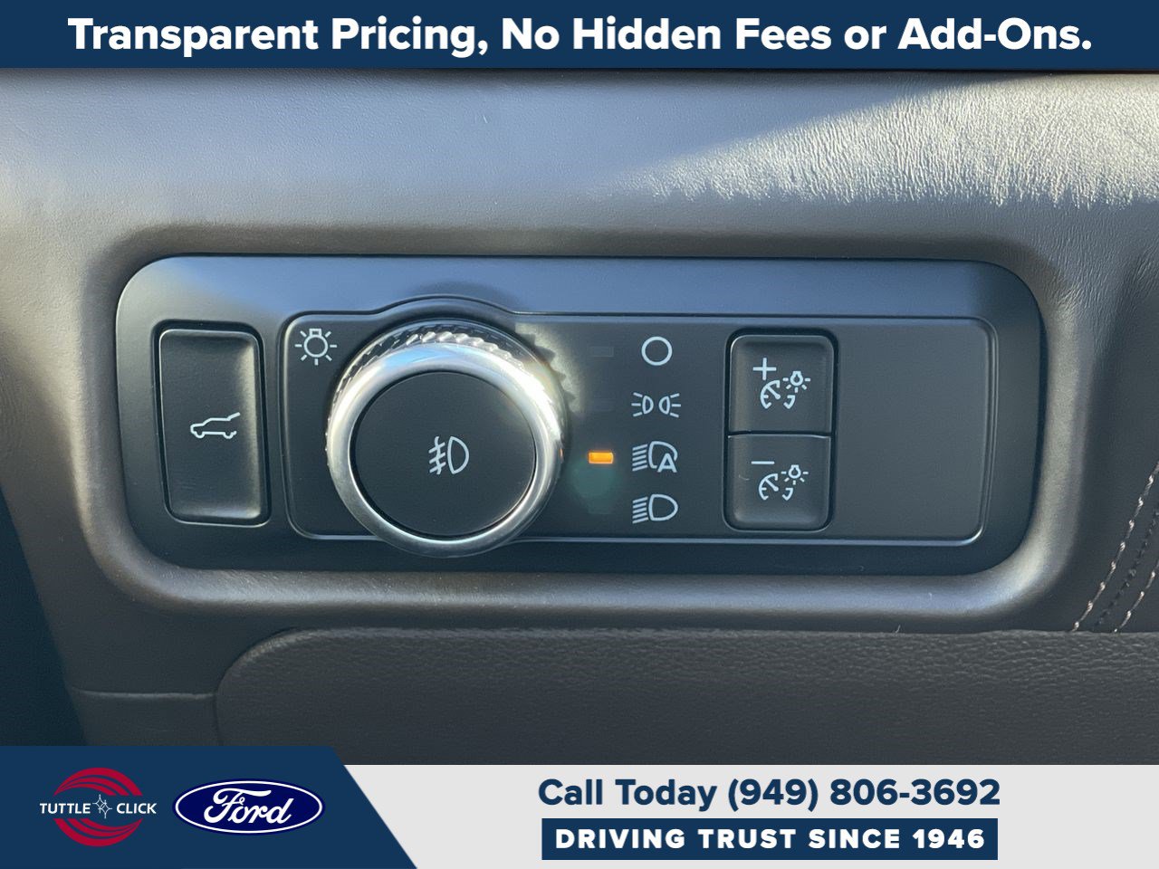 Certified 2023 Ford Explorer King Ranch w/ Technology Package AWD/4WD image 34