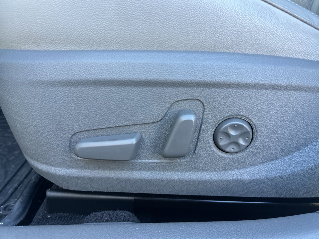 Used 2016 Kia Optima EX w/ Premium Package image 24