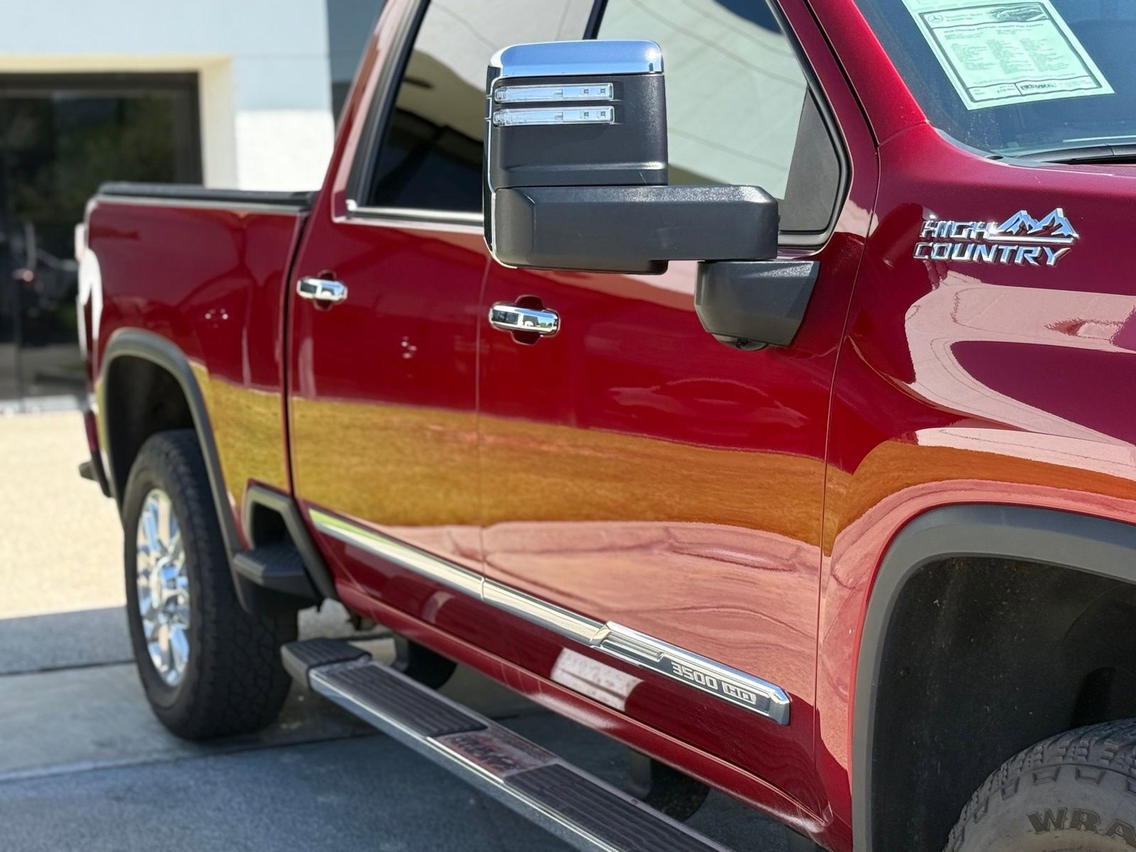 Used 2025 Chevrolet Silverado 3500 High Country w/ Technology Package AWD/4WD image 9