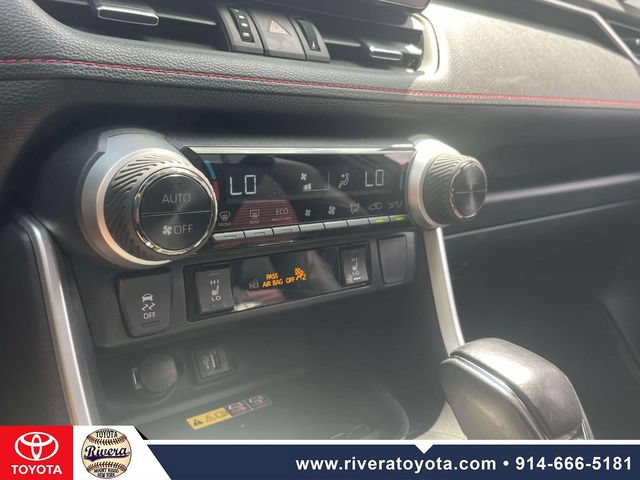 Used 2023 Toyota RAV4 XSE w/ Weather Package AWD/4WD image 30