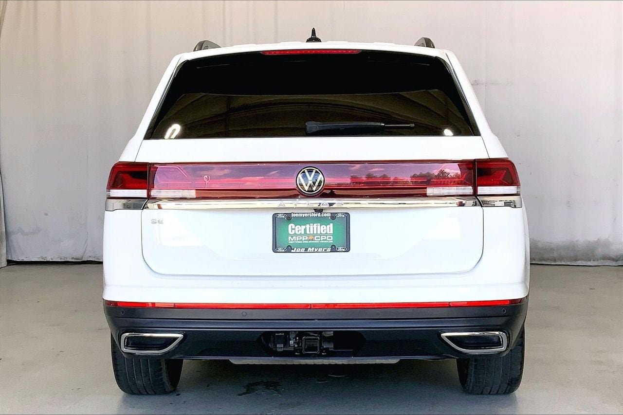 Used 2024 Volkswagen Atlas SE FWD image 3