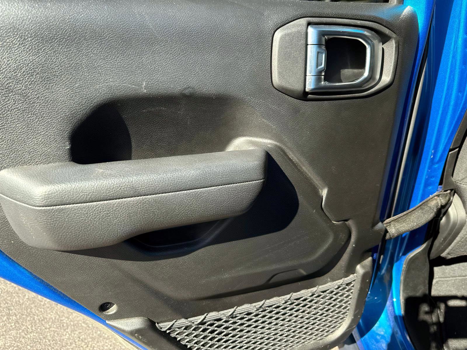 Used 2022 Jeep Wrangler Unlimited Rubicon 4xe w/ Steel Bumper Group image 14