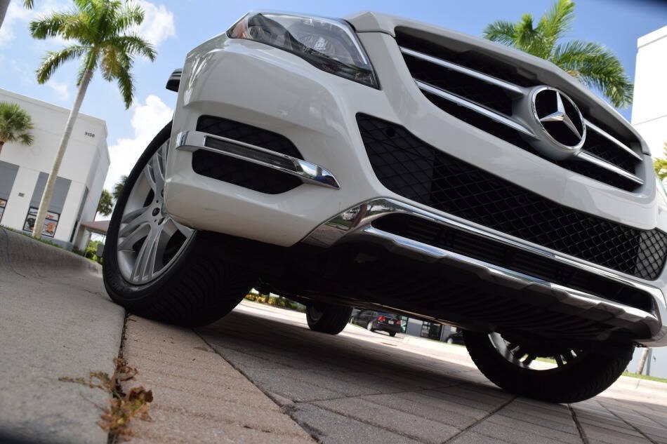 Used 2014 Mercedes-Benz GLK 250 BlueTEC 4MATIC image 14