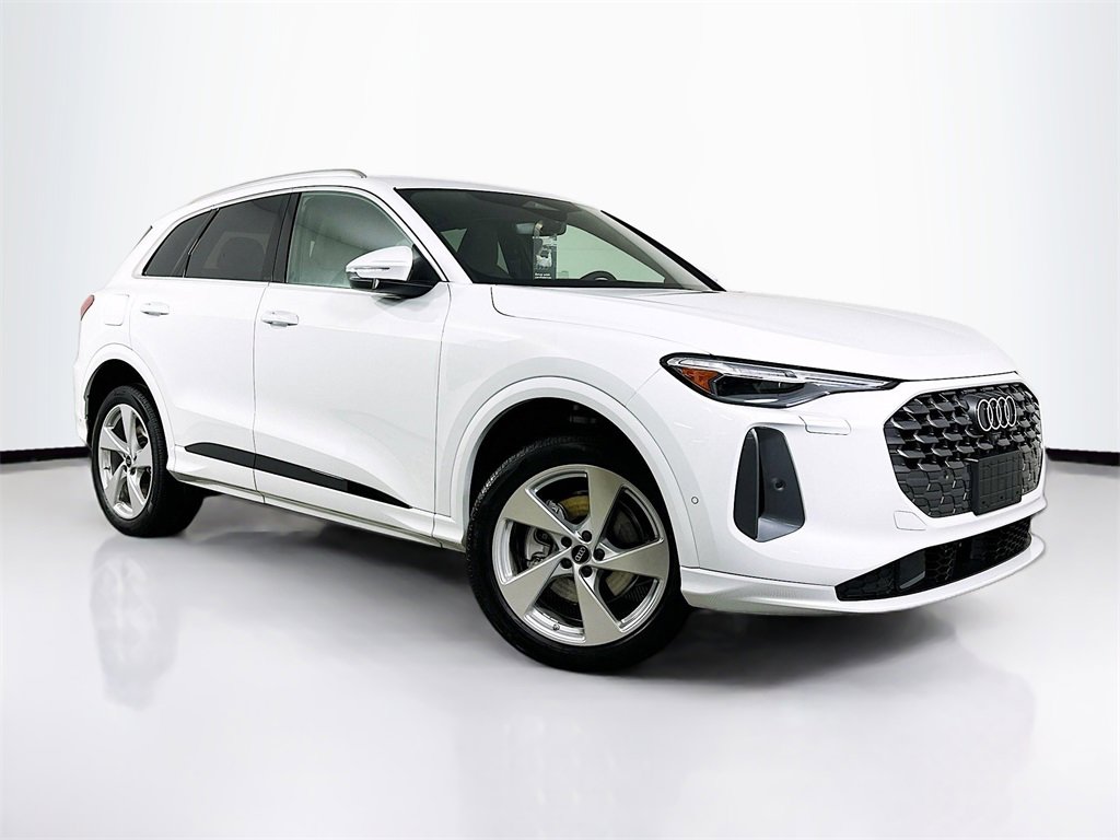 New 2025 Audi Q5 Premium Plus