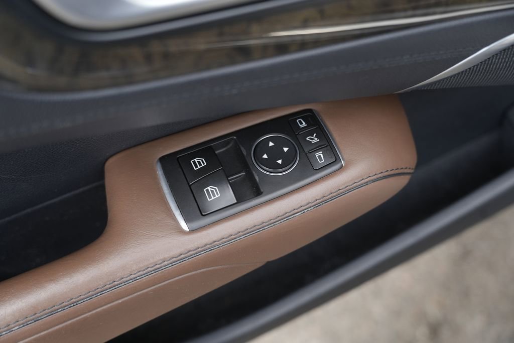 Used 2015 Mercedes-Benz SL 400 image 27