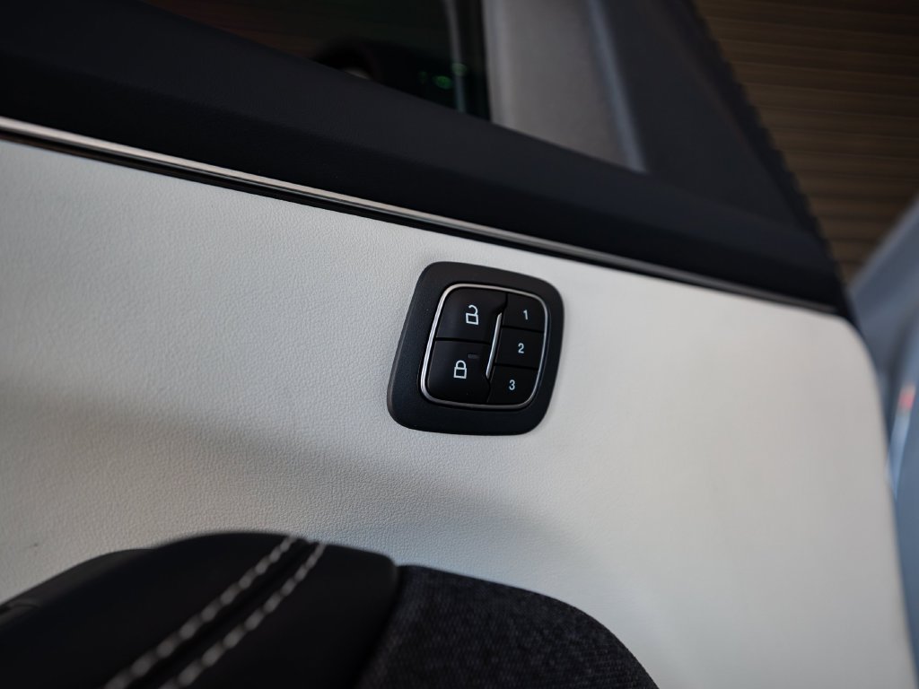 Used 2024 Ford Mustang Mach-E Premium RWD image 21