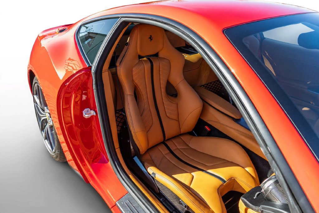 Used 2016 Ferrari F12 Berlinetta RWD image 55