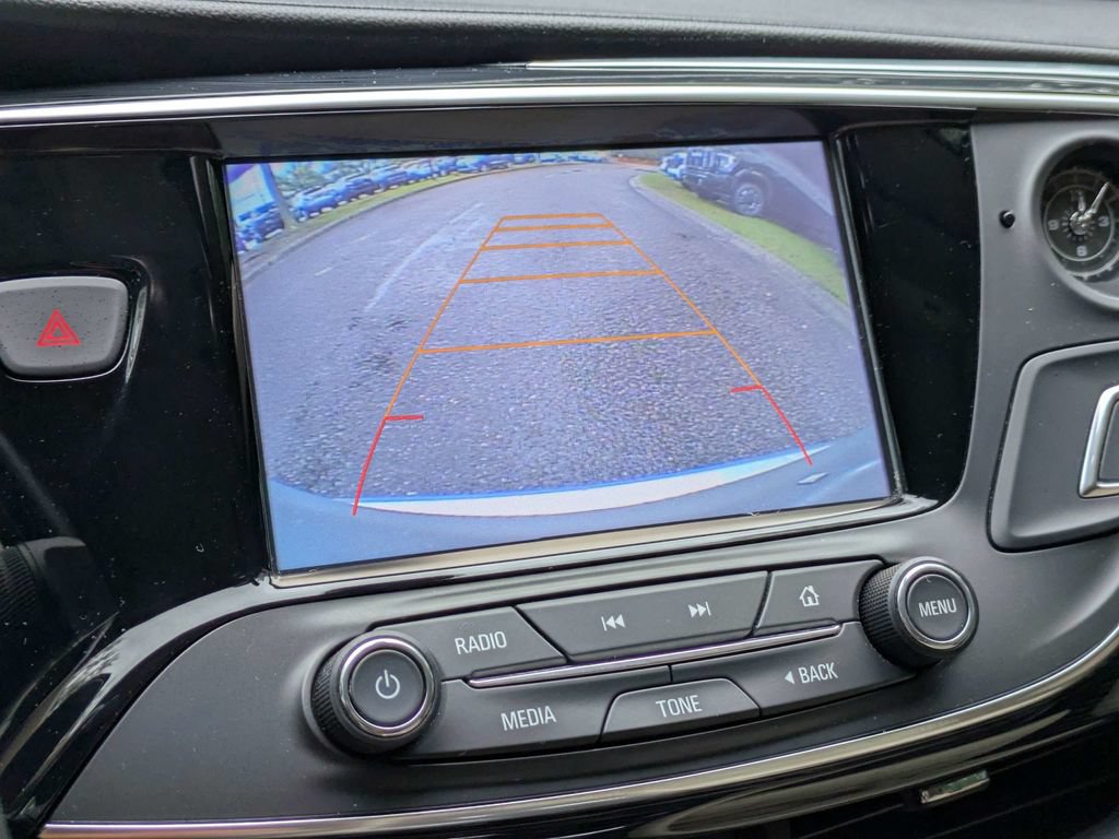 Used 2017 Buick Envision Essence FWD image 22