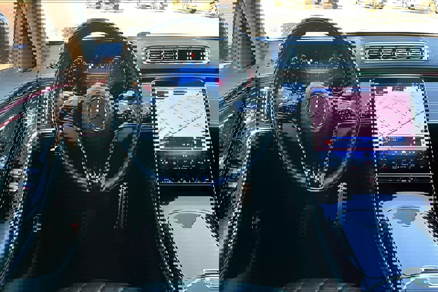 Used 2023 Mercedes-Benz S 580 4MATIC Sedan image 11