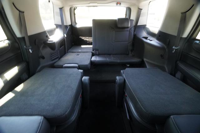 Used 2018 GMC Yukon Denali RWD image 36