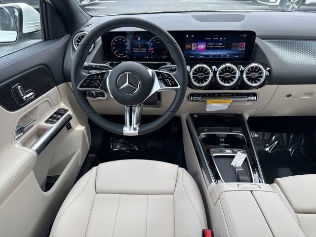New 2025 Mercedes-Benz GLA 250 image 11
