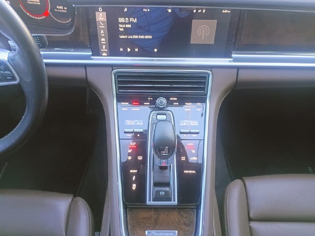 Used 2017 Porsche Panamera Turbo AWD/4WD image 33