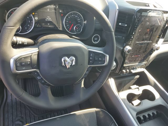 New 2026 RAM 1500 Laramie w/ Sport Appearance Package AWD/4WD image 19