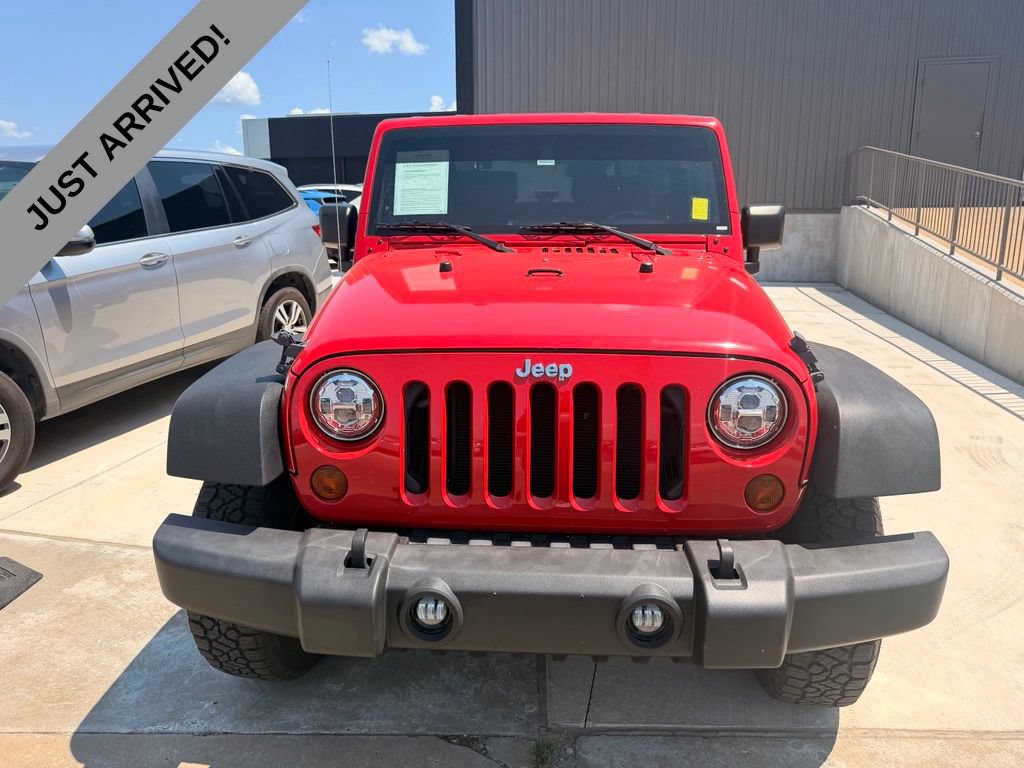 Used 2010 Jeep Wrangler Rubicon w/ PWR Convenience Group AWD/4WD image 2