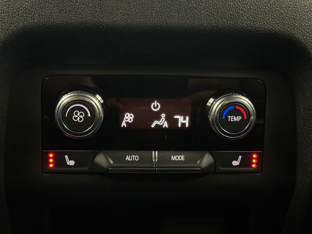 Used 2025 GMC Acadia Denali w/ LPO, Floor Liner Package image 6