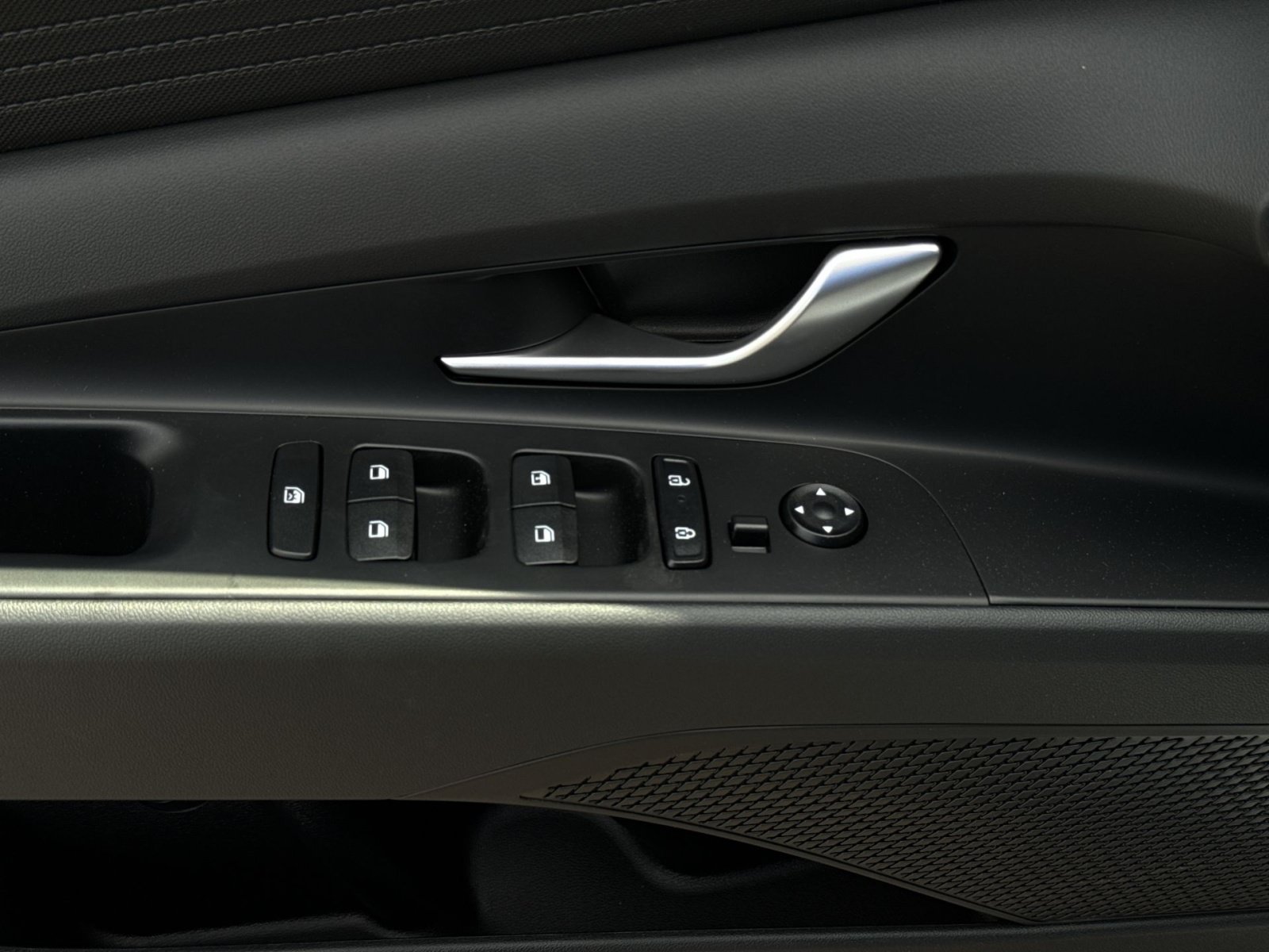 New 2026 Hyundai Elantra SE FWD image 15