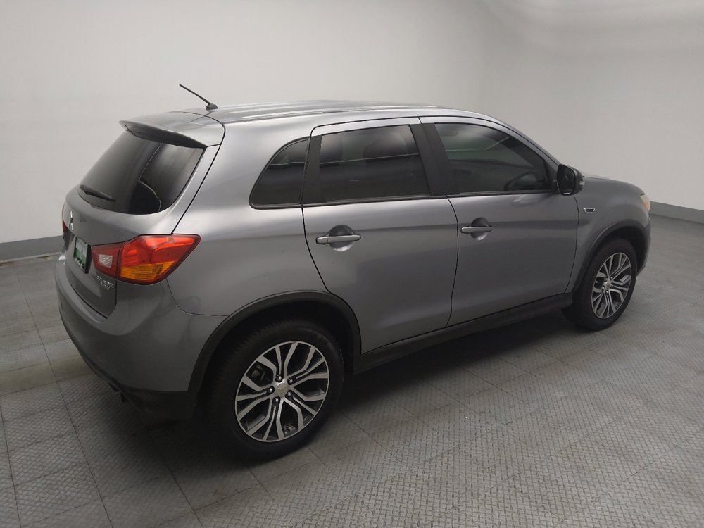 Used 2016 Mitsubishi Outlander Sport ES FWD image 10