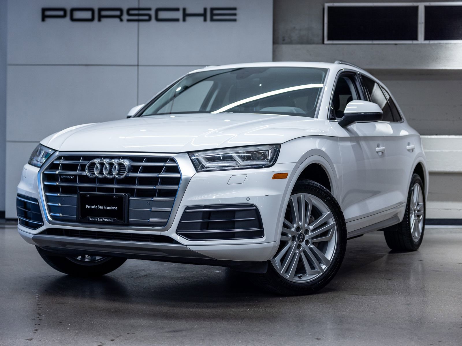 Used 2019 Audi Q5 2.0T Premium Plus w/ Premium Plus Package image 1