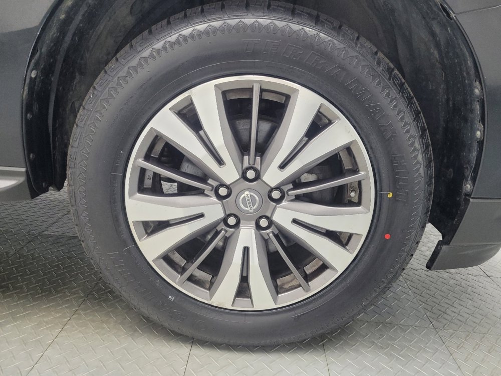 Used 2017 Nissan Pathfinder SL image 31
