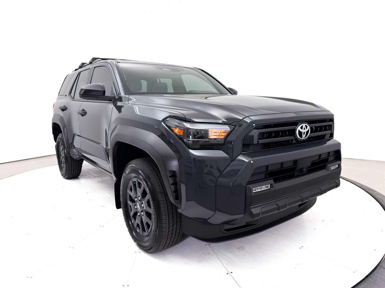 Used 2025 Toyota 4Runner SR5 AWD/4WD image 11