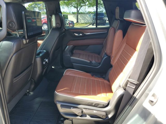Certified 2023 GMC Yukon Denali Ultimate AWD/4WD image 12
