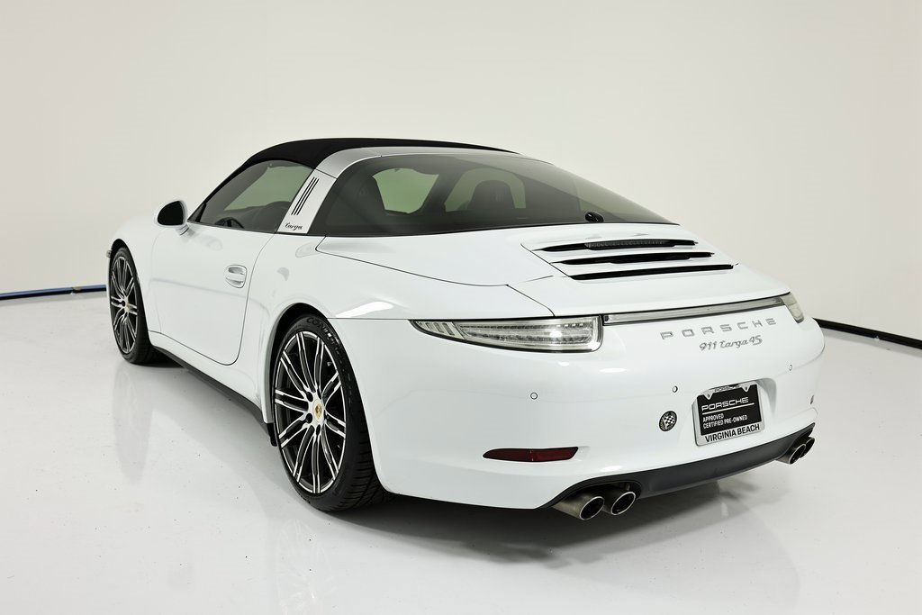 Certified 2015 Porsche 911 Targa 4S image 3