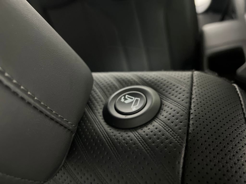 Used 2025 Hyundai Palisade SEL image 15