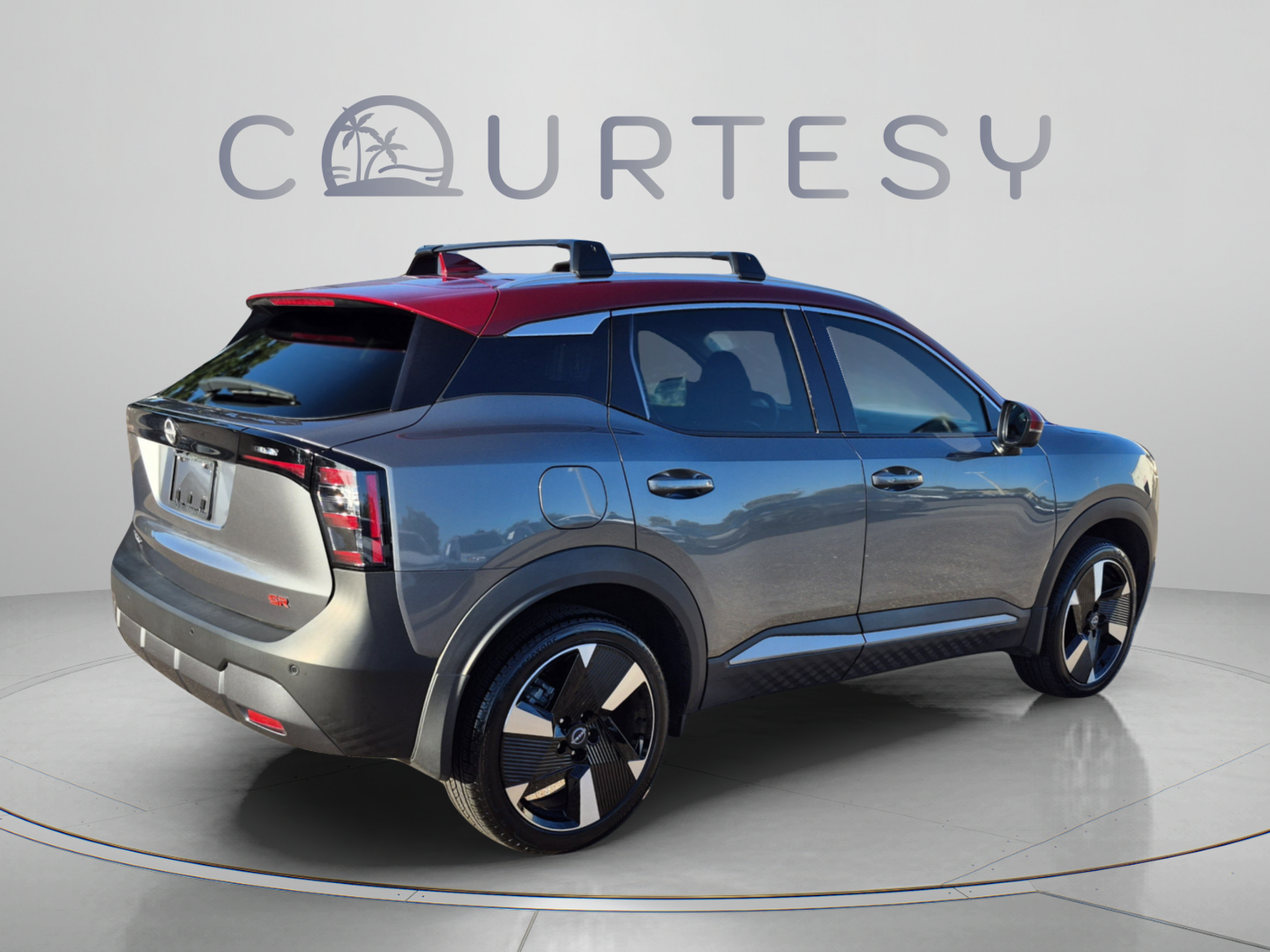 Certified 2025 Nissan Kicks SR FWD image 7