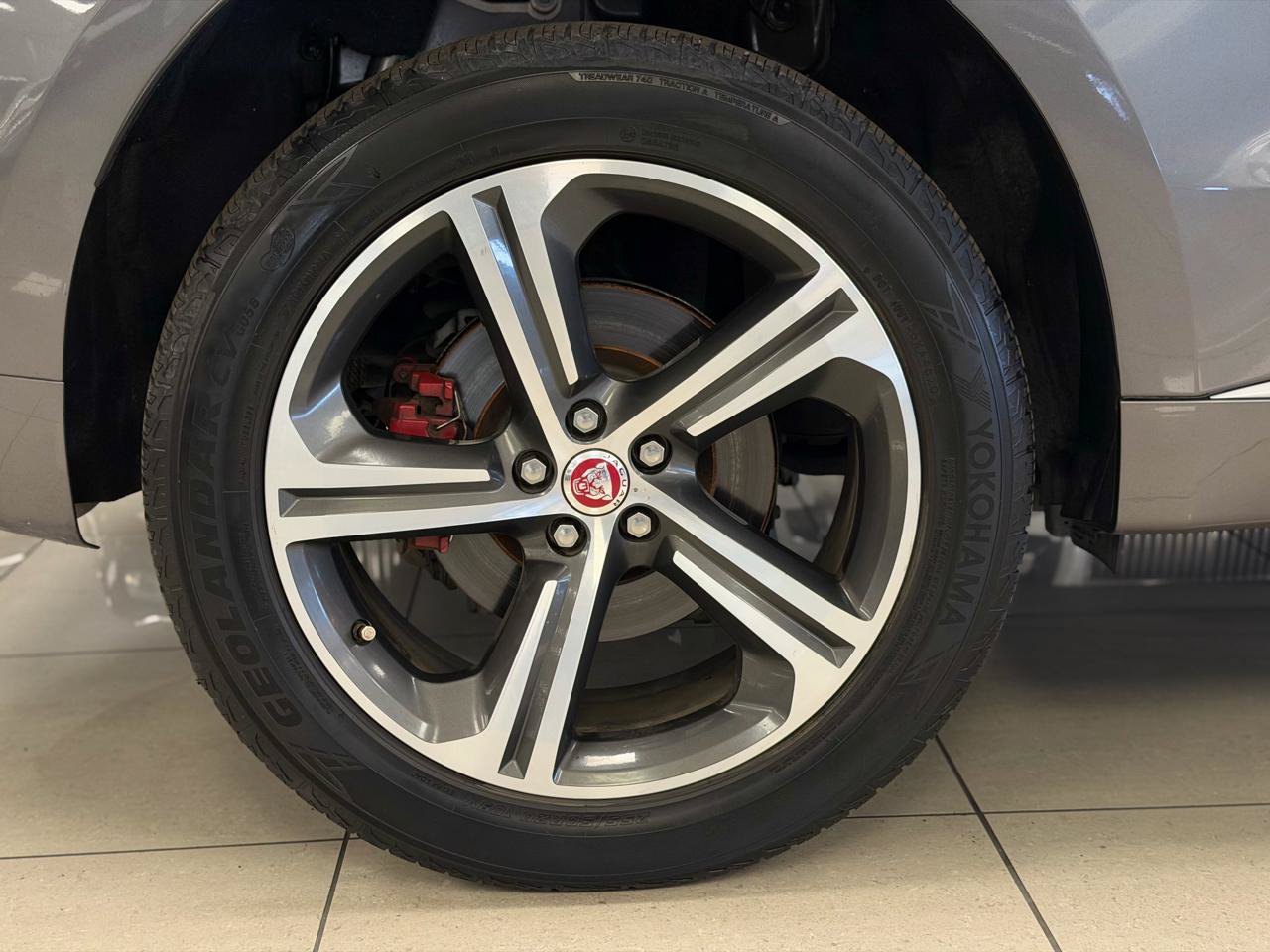 Used 2017 Jaguar F-PACE S AWD/4WD image 35