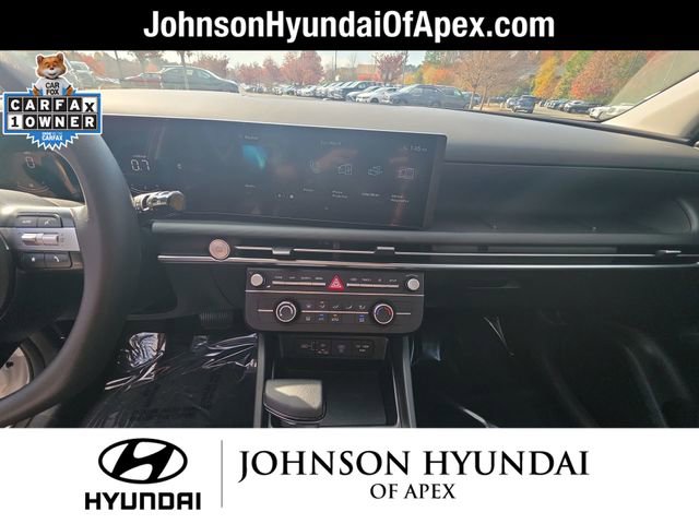 Certified 2025 Hyundai Tucson SE image 29