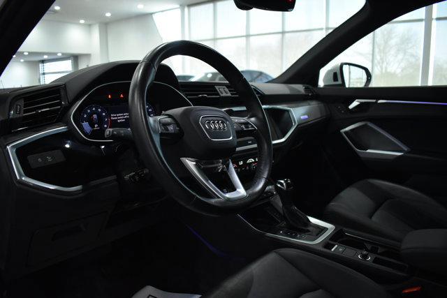 Used 2021 Audi Q3 2.0T Premium Plus w/ Premium Plus Package image 14