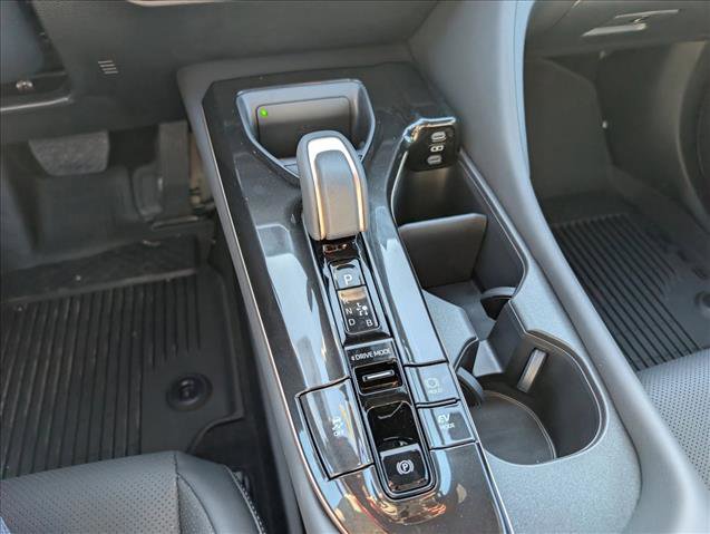 Used 2026 Toyota Crown XLE image 12