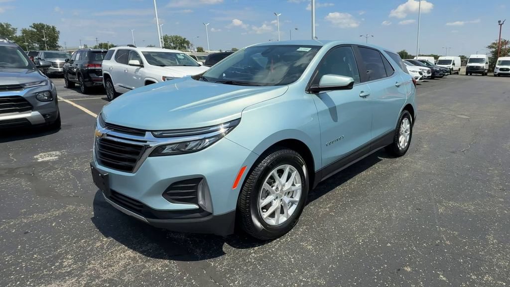 Used 2022 Chevrolet Equinox LT FWD image 4
