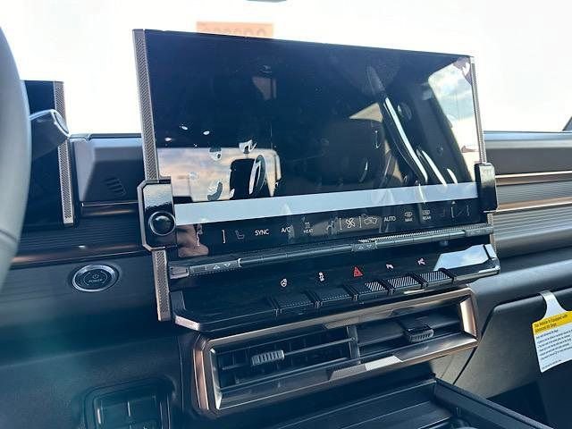 New 2025 GMC Hummer EV 3X image 22