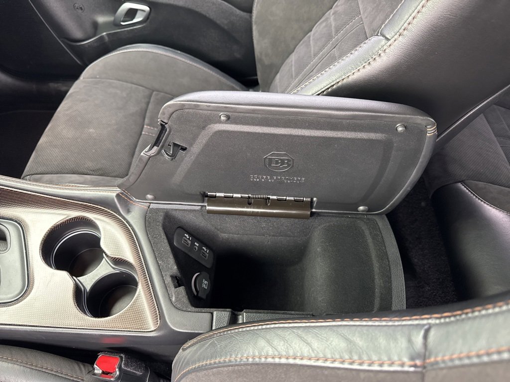 Used 2020 Dodge Challenger R/T image 41