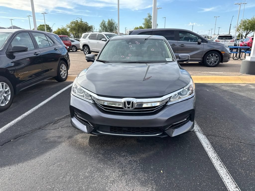 Certified 2017 Honda Accord Hybrid Sedan image 2