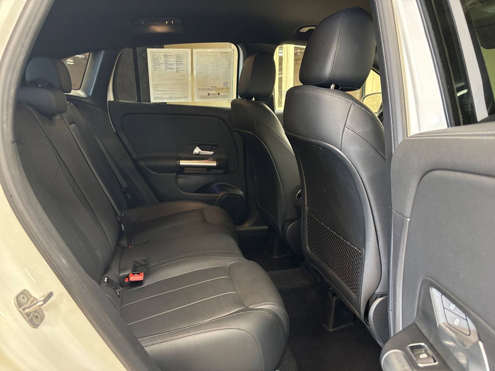 Used 2025 Mercedes-Benz GLA 250 4MATIC image 27