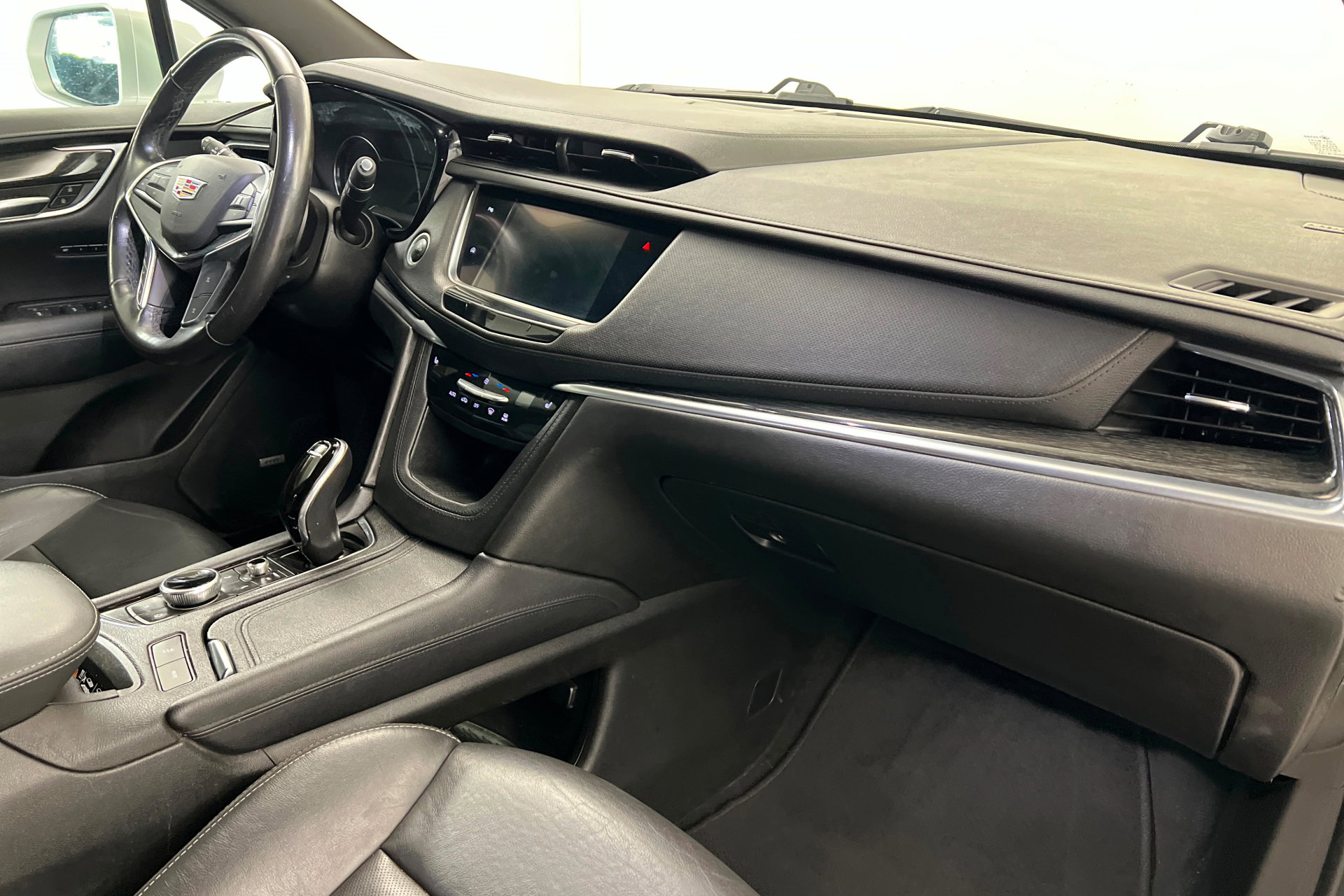 Used 2020 Cadillac XT5 Premium Luxury image 25