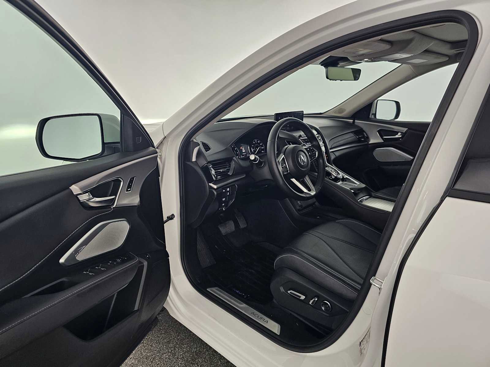 Used 2023 Acura RDX FWD w/ Technology Package image 19