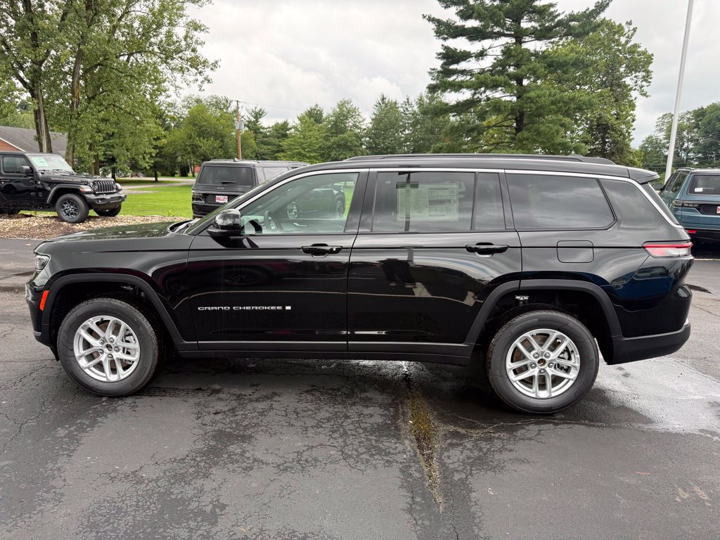 New 2026 Jeep Grand Cherokee L 4WD image 7