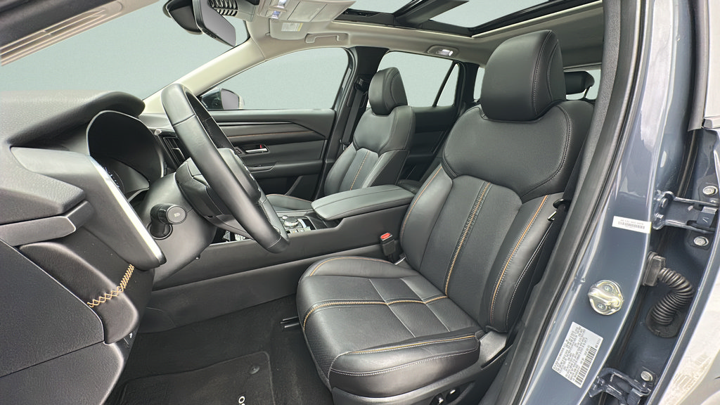 Used 2025 MAZDA CX-50 AWD 2.5 S w/ Premium Plus Pkg image 14